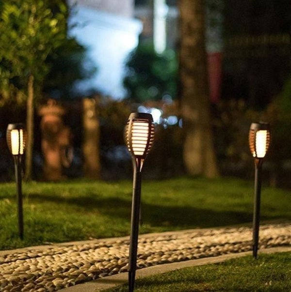 Luminária Holofote Para Jardim Torch Led com Painel Solar